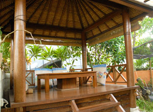 ワルン・ミルミル4