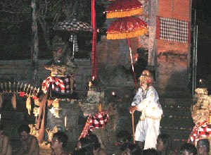 クラマ・デサ・アダ・ウブド・カジャ4