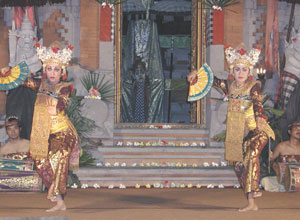 スマラ・ラティ レゴン3