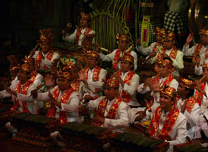 グンタ・ブアナ・サリ4