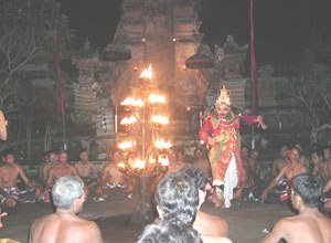 クラマ・デサ・アダット・ジュンジュンガン3