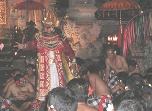 クラマ・デサ・アダット・タマン・カジャ3