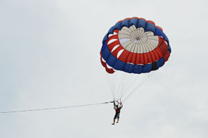 パラセーリング