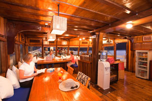 オンバックビル5