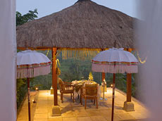 プライベード　ダイニングバレ