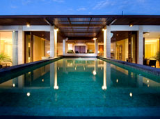 ペントハウス プール