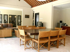 リビングルーム