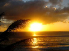 クタビーチの夕日