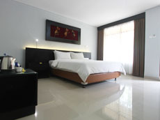 クラシックデラックスルーム