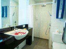 モダンデラックス バスルーム