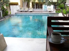 レストランから