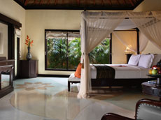 デラックスプールヴィラ 室内