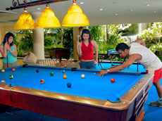 ゲーム ラウンジ