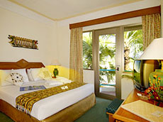 アパートメント　ベッドルーム