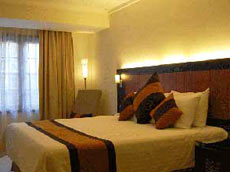 客室　ベッドルーム