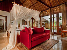 プールヴィラ・リビング