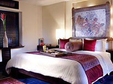 デラックスプールスイート