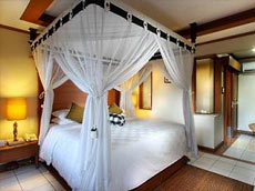 プールサイドコテージ