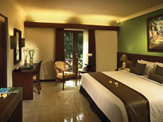 デラックスルーム