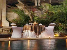 ロマンチック　ディナー