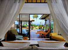 ストランドヴィラ