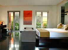 プールヴィラ　ベッドルーム