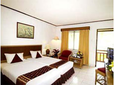 デラックスルーム