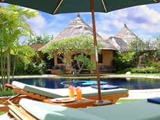 3ベッドルームヴィラ プール