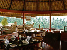 カスケード レストラン