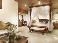 ジュニアスイート