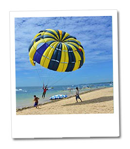 パラセイリングでの空中散歩