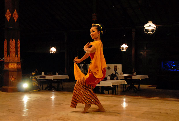 アヨディア写真1