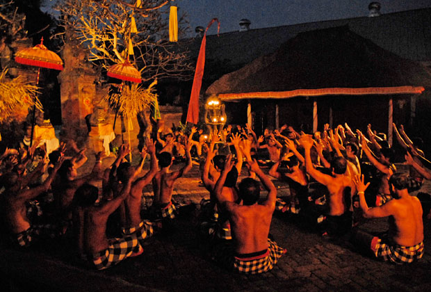 ケチャックダンス