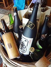 お酒類はお持込も可能です