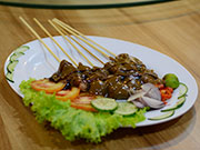 インドネシア風鶏の串焼き