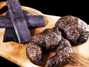 新商品の竹炭パン