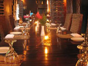 夜はキャンドルが灯る