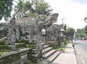プナタラン サシ寺院2