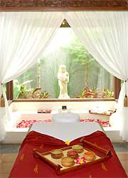 バリ島スパ スパ・アット・ジ・ウリン2