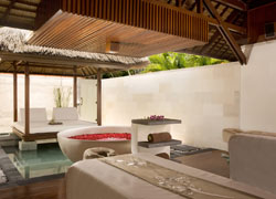 バリ島スパ トリートメントを行うお部屋