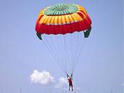 パラセーリング