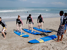 陸でテイクオフの練習