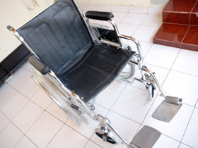 車椅子　1