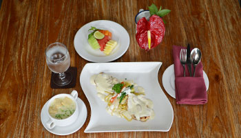 チキンクリームパスタセット